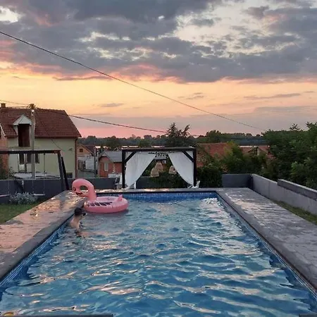 ヴィラ Sunset Jugovo