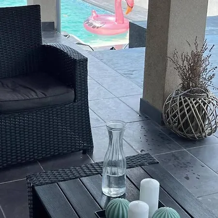 ヴィラ Sunset Jugovo *