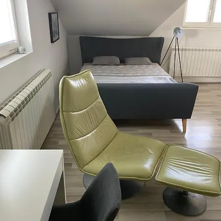 Sunset Jugovo ヴィラ